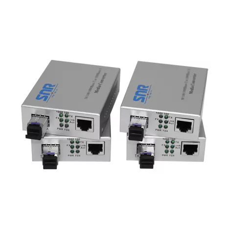 Медиаконвертер SNR-1000B-WDM-03(4) 10/100/1000-Base-T / 1000Base-FX, WDM, 1550nm , до 3км. 4шт. в упаковке