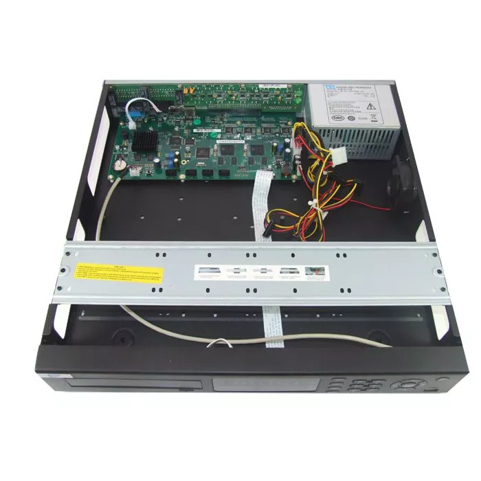 Видеорегистратор гибридный SNR. Аналог:16-канальный, D1/400кс,16 аудио. IP: до 16 камер, 1080p/100кс, 8HDD